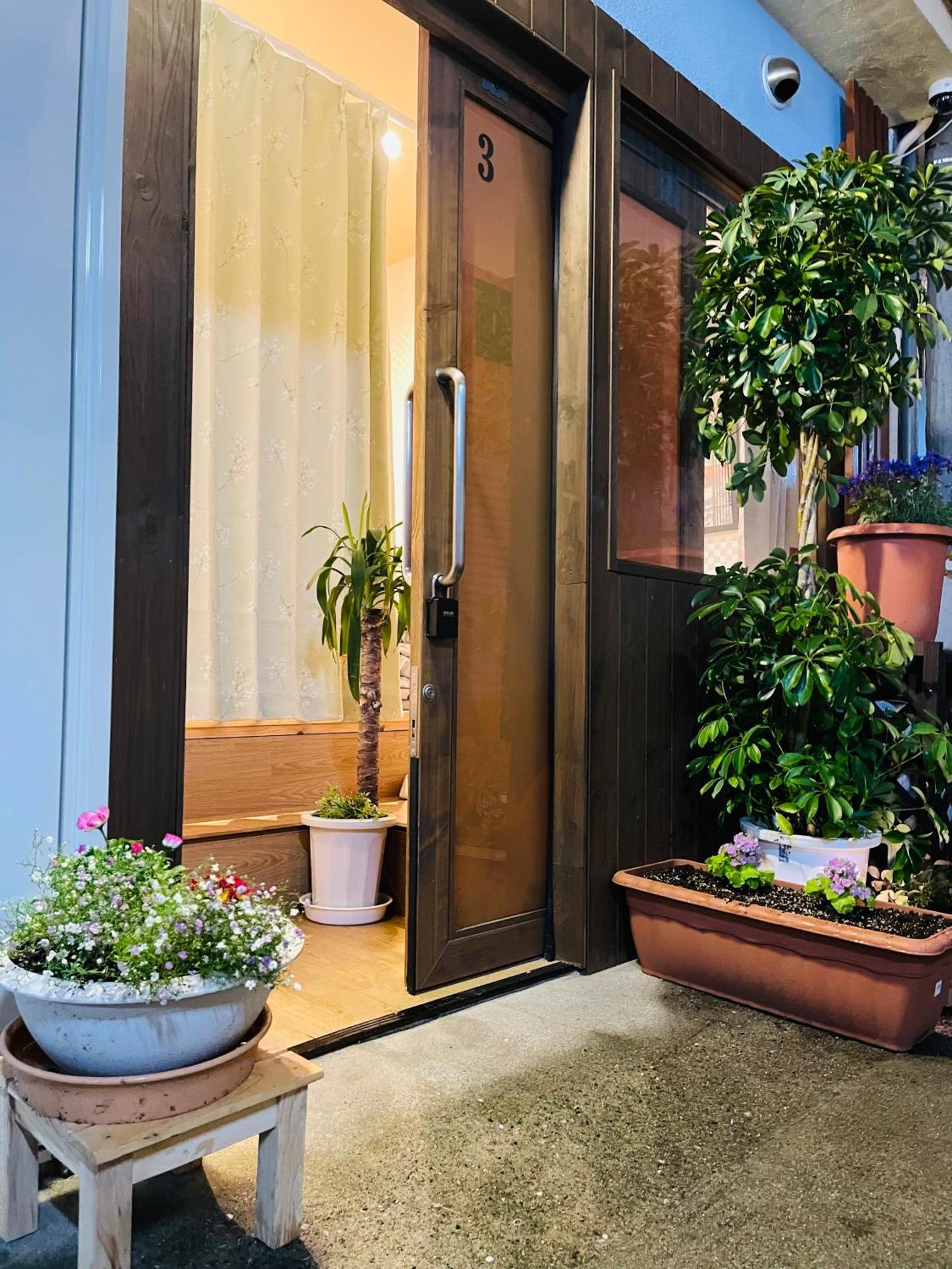 難波心斎橋10 Minutes民宿3号室 Osaka Exterior foto